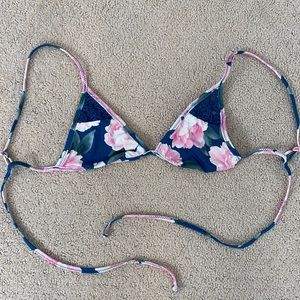 Frankie’s bikini top